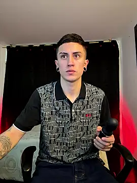 Snapshot of Sebas_maverick chatting on 01-14-26, 10:25 Sebas maverick online show from 01-14-26, 10:25