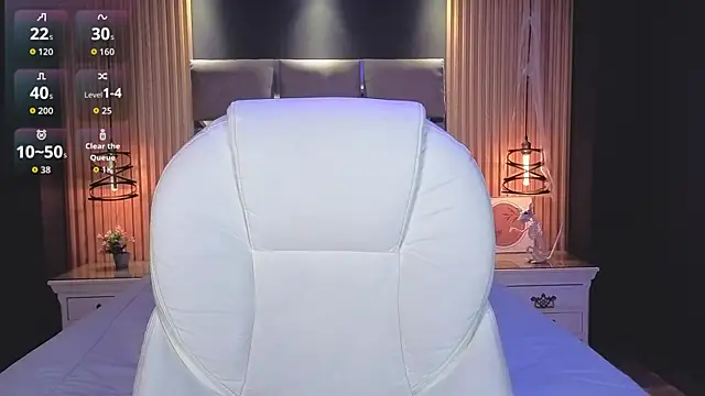 AlanaWalker9 online show from 11-15-25, 04:10