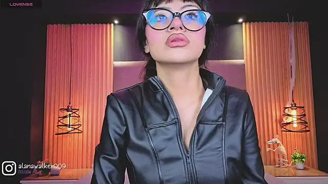 AlanaWalker9 online show from 02-27-26, 03:28