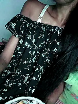 Snapshot of BunnyBloom25 chatting on 09-13-25, 04:18 BunnyBloom25 online show from 09-13-25, 04:18