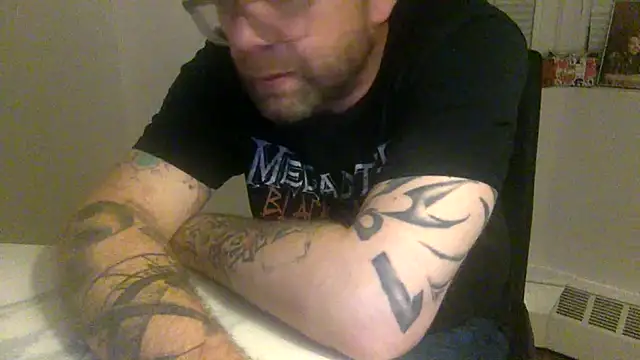 edger4lif3 online show from 10-17-25, 04:26