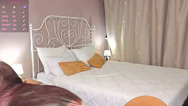 Miss   Eva online show from 10-08-25, 12:08