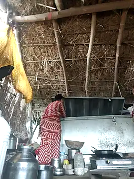 LUCKY cut online show from 11-10-25, 03:27