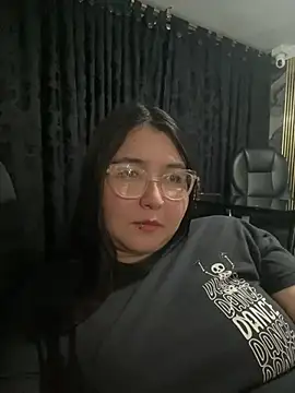 Dulce meow online show from 07-18-26, 10:57