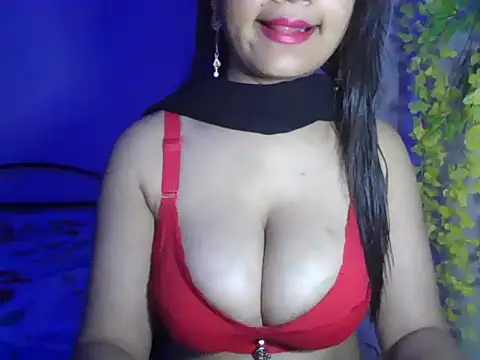 Snapshot of Tiedtogether69 chatting on 10-26-25, 02:01 Tiedtogether69 online show from 10-26-25, 02:01