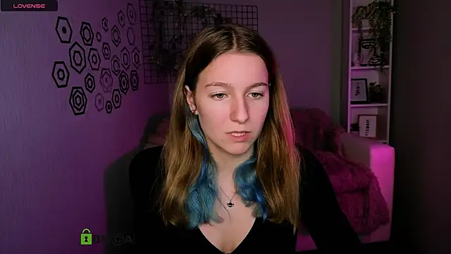 Snapshot of benny_duglas chatting on 11-18-25, 02:54 benny duglas online show from 11-18-25, 02:54