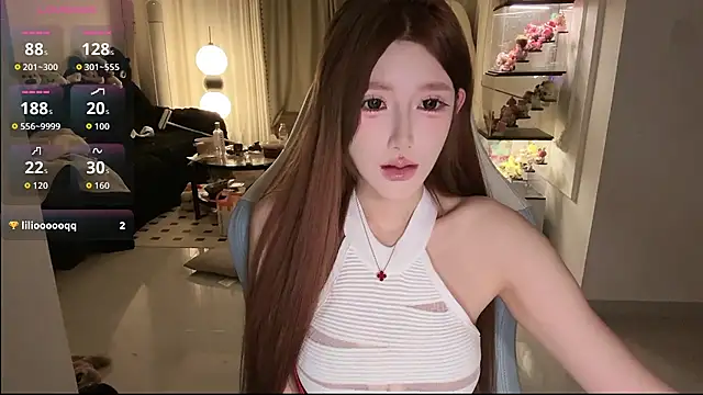 Xiaoxue L online show from 04-14-26, 06:58