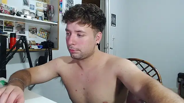 ferrari1996 online show from 12-21-25, 05:03