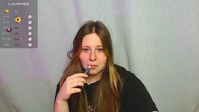 Snapshot of whynotlol chatting on 10-03-25, 01:30 whynotlol online show from 10-03-25, 01:30