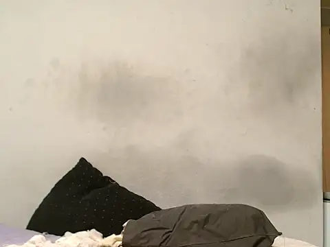 Snapshot of ROYALASS25 chatting on 09-10-25, 04:01 ROYALASS25 online show from 09-10-25, 04:01