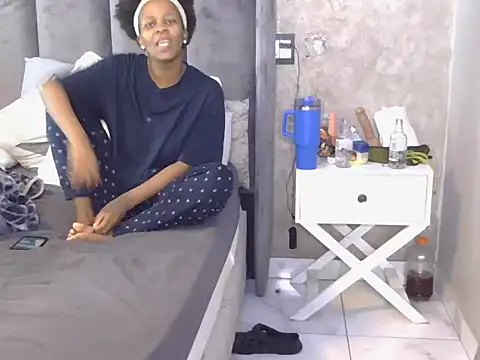 Sultry Booty online show from 11-28-25, 07:00