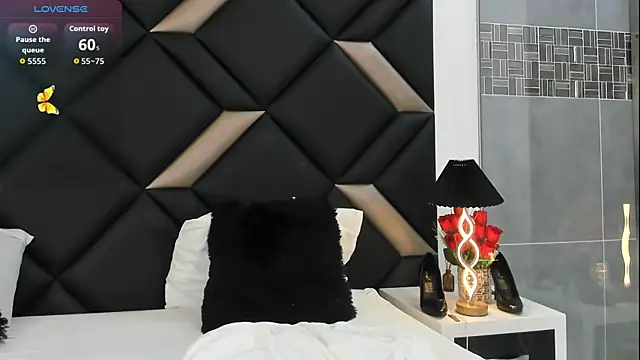 XimenaCosta online show from 07-16-26, 12:33