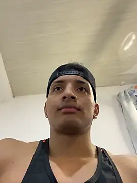 Smith Fitness online show from 04-25-26, 01:41