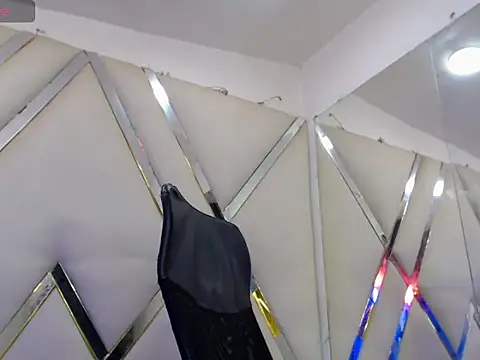 Penelopee Rouse online show from 02-23-26, 08:17