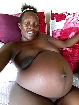 BeautyQueenX22 online show from 02-08-26, 11:46