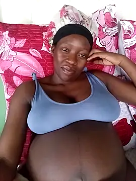 BeautyQueenX22 online show from 03-12-26, 11:05