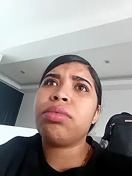 MadissonRizz online show from 11-04-25, 07:35