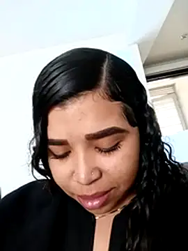 MadissonRizz online show from 11-26-25, 07:04