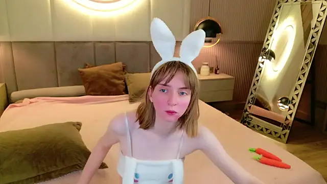 Beverly Gomes online show from 04-30-26, 06:20