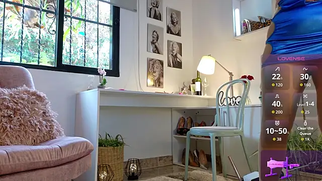 Snapshot of mrs_edha chatting on 11-07-25, 12:27 mrs edha online show from 11-07-25, 12:27