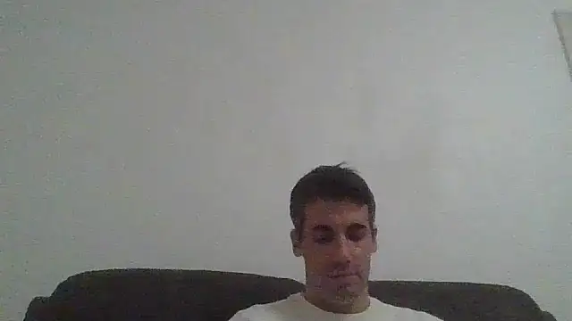 JulioIsHere4you online show from 10-05-25, 05:33