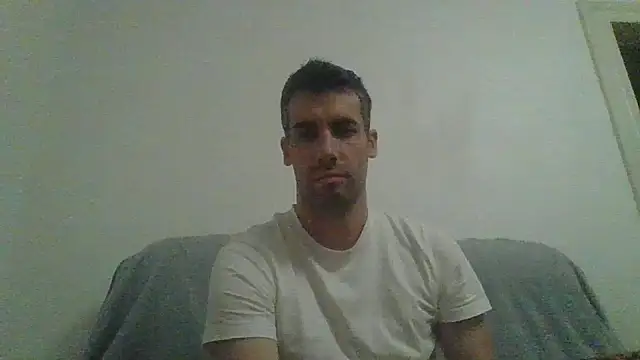 JulioIsHere4you online show from 10-25-25, 02:30