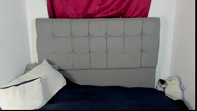 zoe bunny01 online show from 06-01-26, 11:28