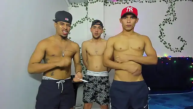 Owen Benkosky online show from 11-07-25, 04:23