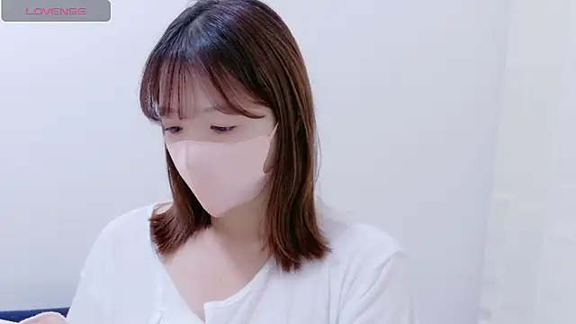 Mayu o19o online show from 04-15-26, 11:39