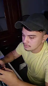 Yunan00 online show from 03-18-26, 12:47