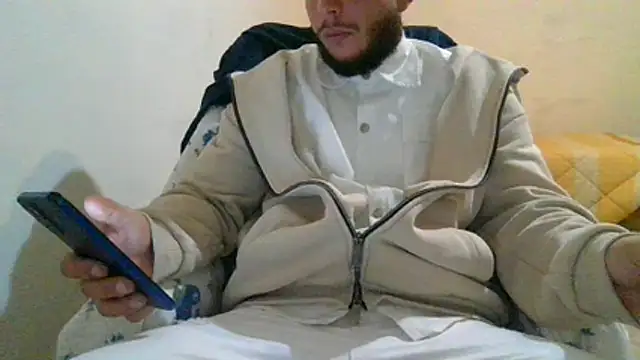 Snapshot of malessere1846 chatting on 10-14-25, 11:49 malessere1846 online show from 10-14-25, 11:49