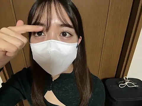 Snapshot of rafachama_lvlv chatting on 10-19-25, 04:29 rafachama lvlv online show from 10-19-25, 04:29