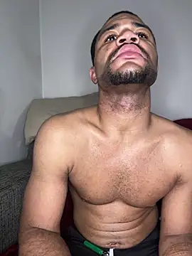 Snapshot of kingtaydo chatting on 03-23-26, 04:27 kingtaydo online show from 03-23-26, 04:27