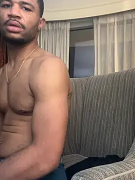 Snapshot of kingtaydo chatting on 04-20-26, 06:27 kingtaydo online show from 04-20-26, 06:27
