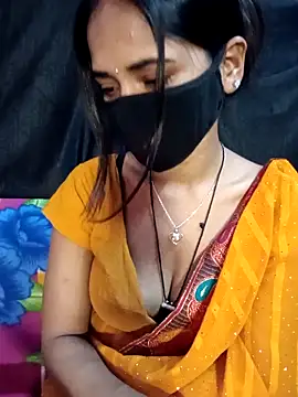 Snapshot of Bhabhilux2025 chatting on 02-12-26, 05:57 Bhabhilux2025 online show from 02-12-26, 05:57