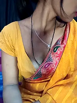 Snapshot of Bhabhilux2025 chatting on 02-19-26, 06:31 Bhabhilux2025 online show from 02-19-26, 06:31