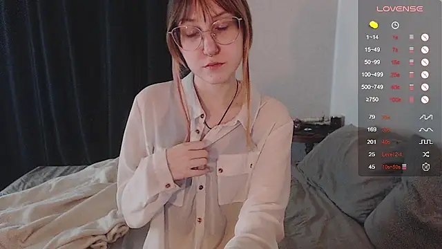 ohmycheryl online show from 11-17-25, 07:30