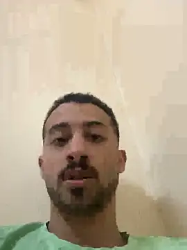 Hehjehjeqll online show from 05-18-26, 02:51