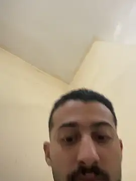 Hehjehjeqll online show from 05-18-26, 04:18