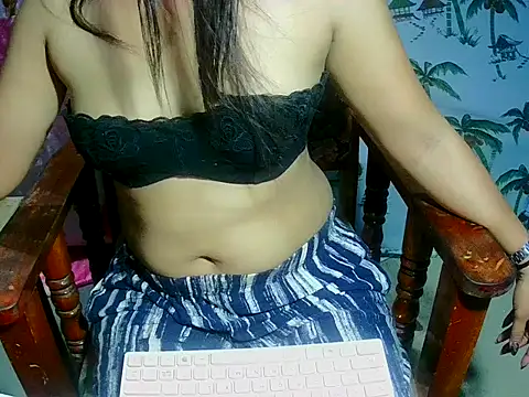 Snapshot of Wild_kat89 chatting on 09-27-25, 11:54 Wild kat89 online show from 09-27-25, 11:54