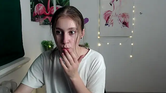 Milka kamila online show from 10-09-25, 12:58