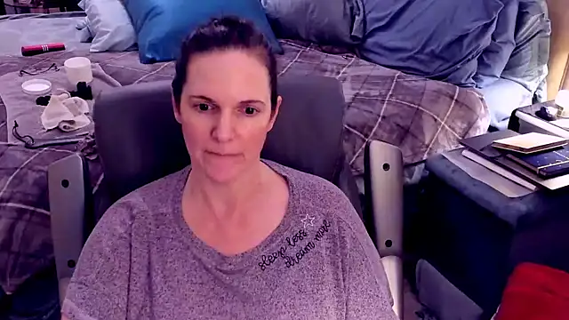 ninajaymes online show from 12-26-24, 01:40