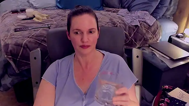 ninajaymes online show from 01-11-25, 09:04