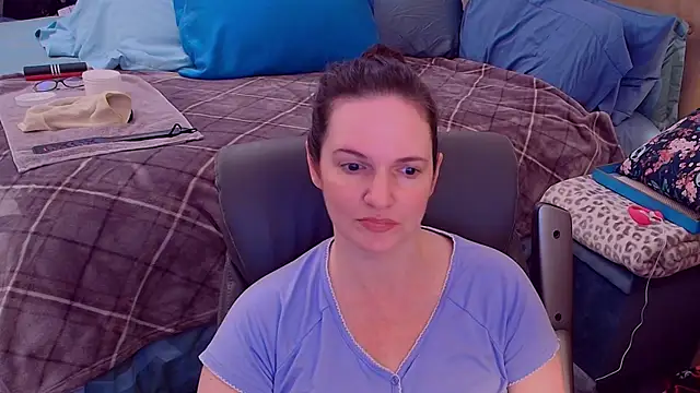 ninajaymes online show from 10-22-25, 09:03