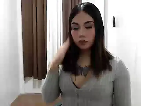 Snapshot of _SeductressVenice chatting on 09-19-25, 01:45 SeductressVenice online show from 09-19-25, 01:45