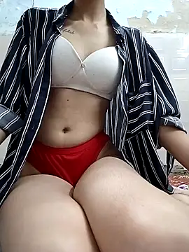 miss raavy online show from 09-15-25, 09:42