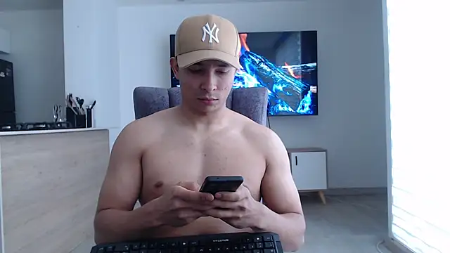 Auron Demon01 online show from 10-02-25, 03:30