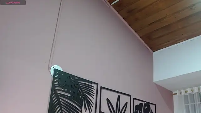 amara rousse1 online show from 04-24-26, 12:51