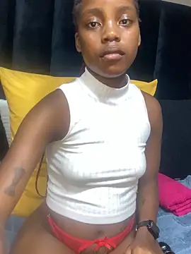 Littlebunny33 online show from 03-28-26, 07:02