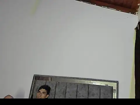 Snapshot of Golosa_hard_sex chatting on 11-08-25, 10:19 Golosa hard sex online show from 11-08-25, 10:19